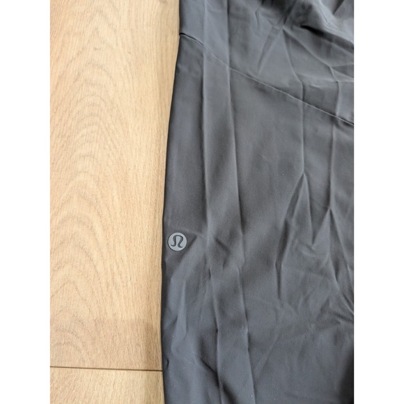 Lululemon Surge Hybrid Graphite Grey Pant Sz Medium Run EUC 29" Inseam - Picture 8 of 13